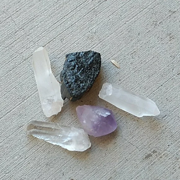 - triple moon goddess necklace & crystal gift surprise - Picture 3 of 6